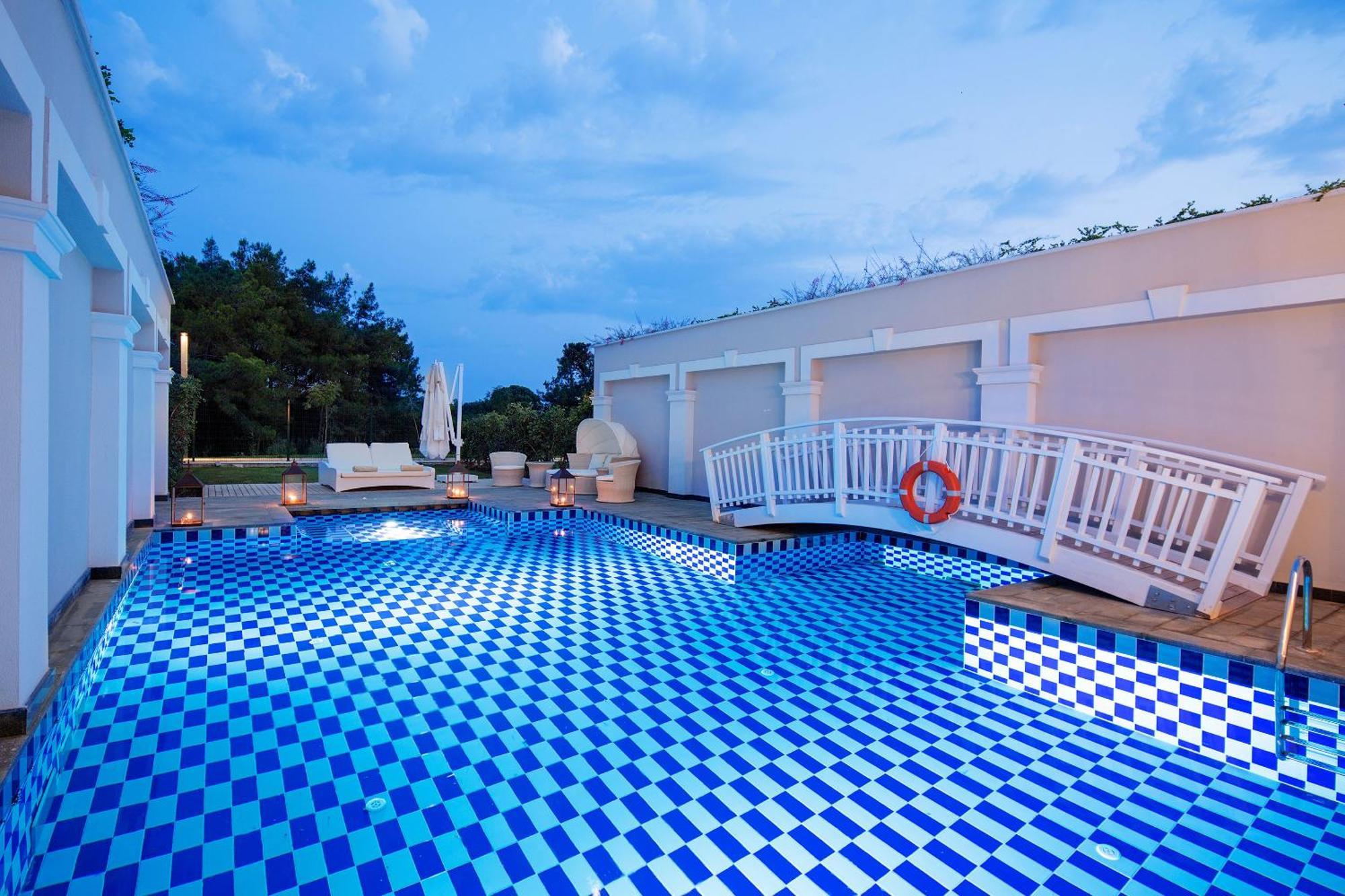 Titanic Deluxe Golf Resort 5*