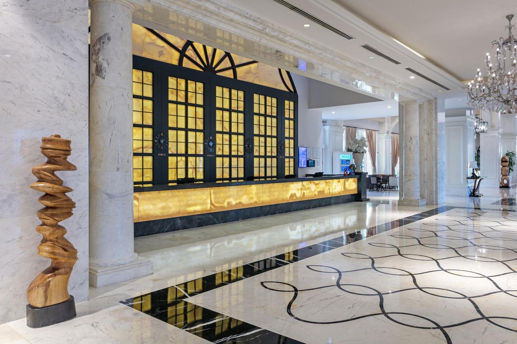 Resort Titanic Deluxe Golf Belek